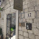 Appartement Kadena - 18th Century Stone House