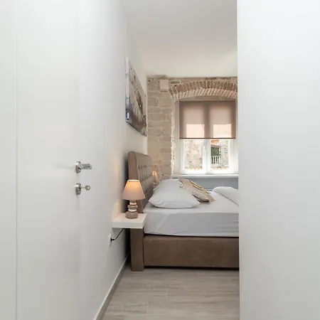 Apartament Kadena - 18th Century Stone House