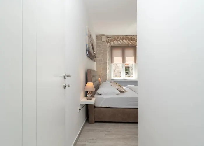 Appartement Kadena - 18th Century Stone House