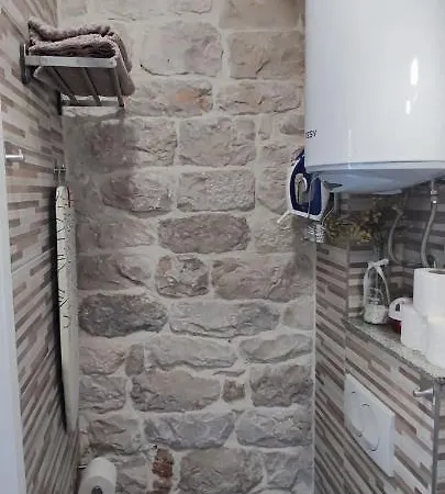 Kadena - 18th Century Stone House * Trogir