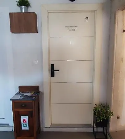 Kadena - 18th Century Stone House * Трогір